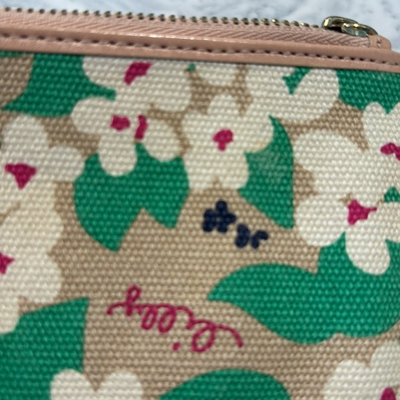 Lilly Pulitzer Coin Purse - Picture 4 of 5